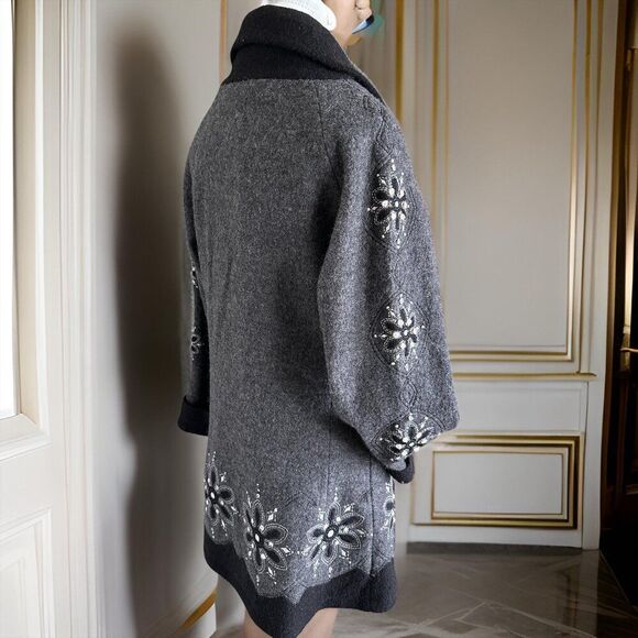 Carson, jacket, grey felted wool, embroidered, quilted, Sz M, EUC - Picture 2 of 15